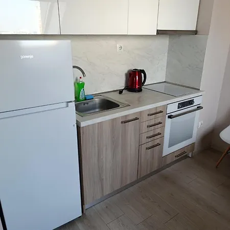 82th One Bedroom *