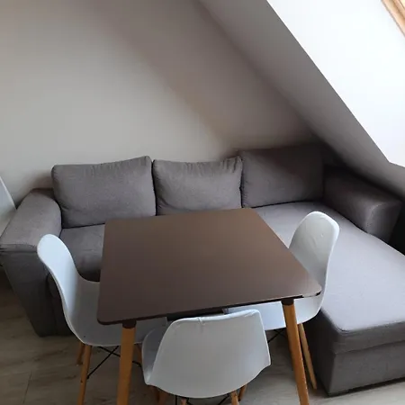 Апартамент 82th One Bedroom